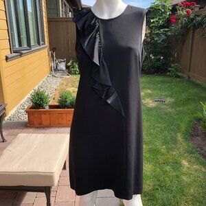Nine West Sleeveless Scoop Neck Dress w Ruffle Detail in Poly Spandex Black Sz 8